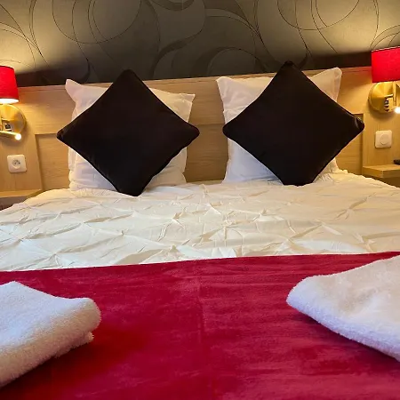 Menil Bon Temps Hotel