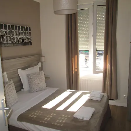 Menil Bon Temps Hotell 3*