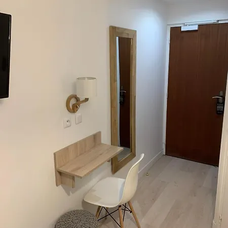 Hotell Menil Bon Temps Paris