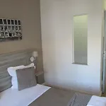 Menil Bon Temps מלון 3*