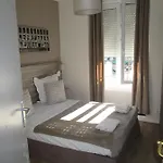 Menil Bon Temps מלון פריז