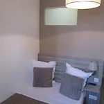 Menil Bon Temps 3* Paris