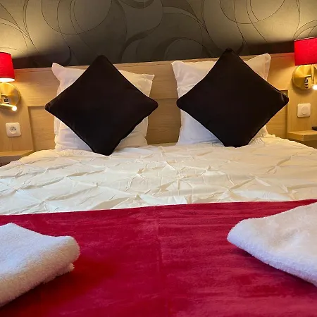 Menil Bon Temps Hotel