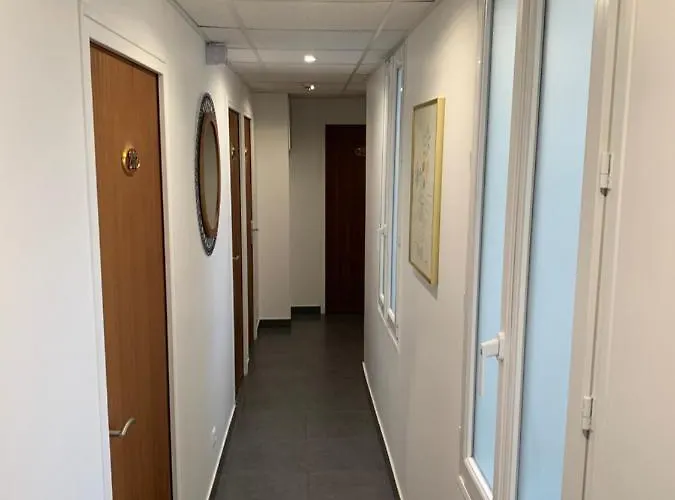 Ménil Bon Temps 3* París