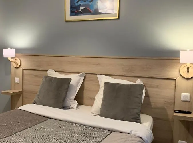 酒店 梅尼尔藤普旅馆 3*