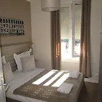 Menil Bon Temps Отель 3*