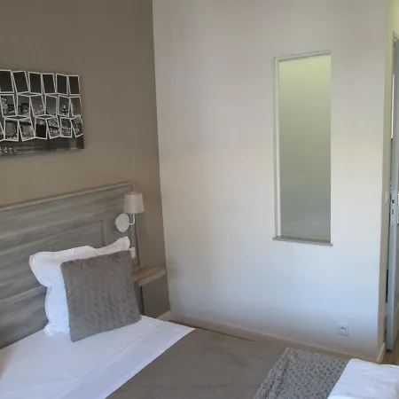 Ménil Bon Temps Hotel 3*